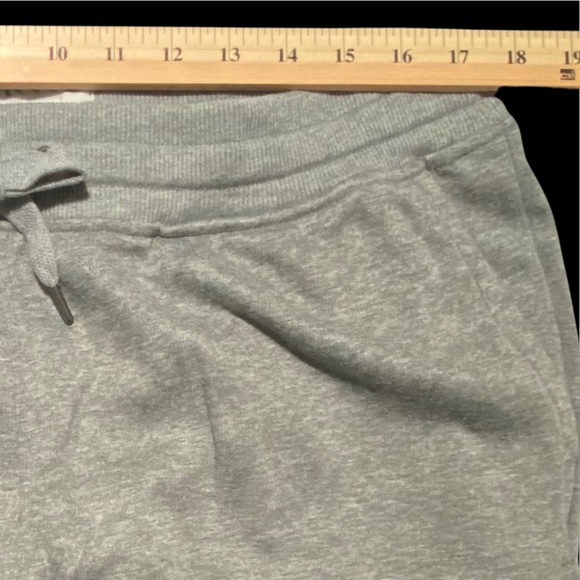 Orvis joggers, soft poly cotton pants, elastic / drawstring combo waist. New - Picture 13 of 15